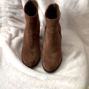 Arturo Chiang Brown suede booties, size 7 1/2.
